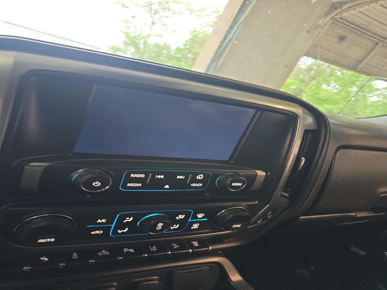 Chevrolet Silverado 3500HD LTZ Crew Cab 4WD 2015