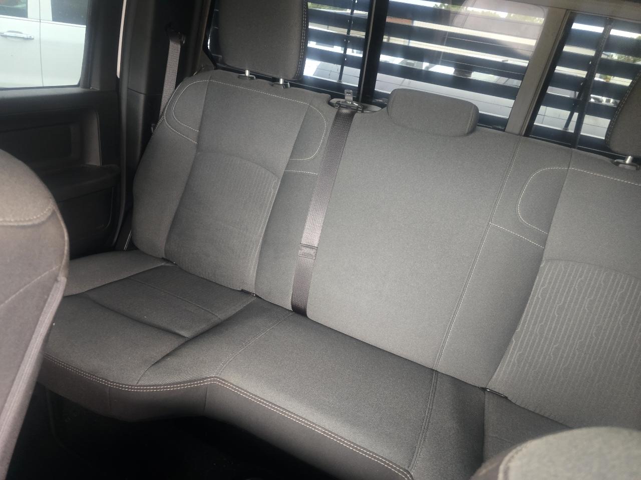 RAM 3500 Tradesman Crew Cab 4WD DRW 2024