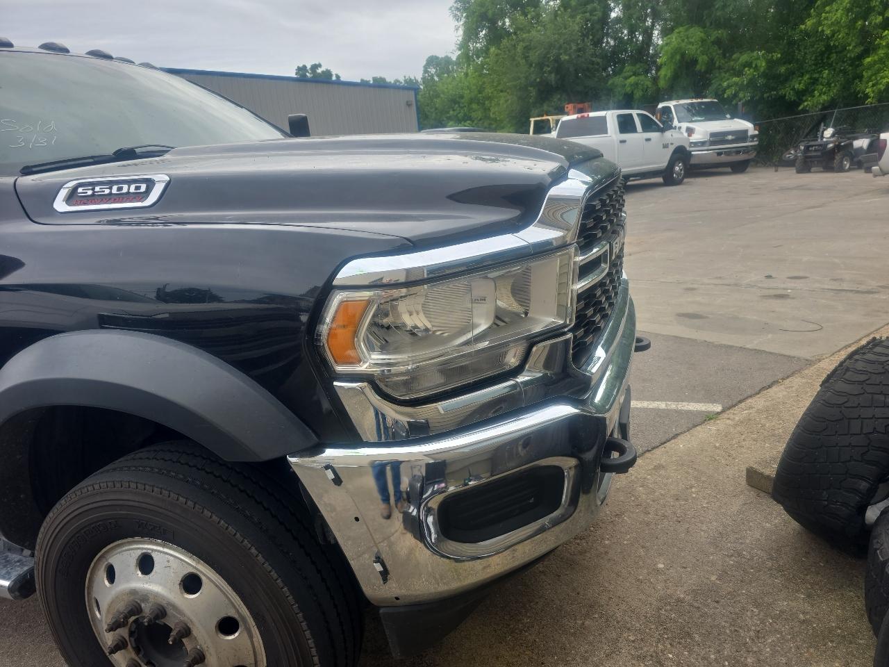 RAM 5500 Crew Cab LWB 4WD DRW 2022