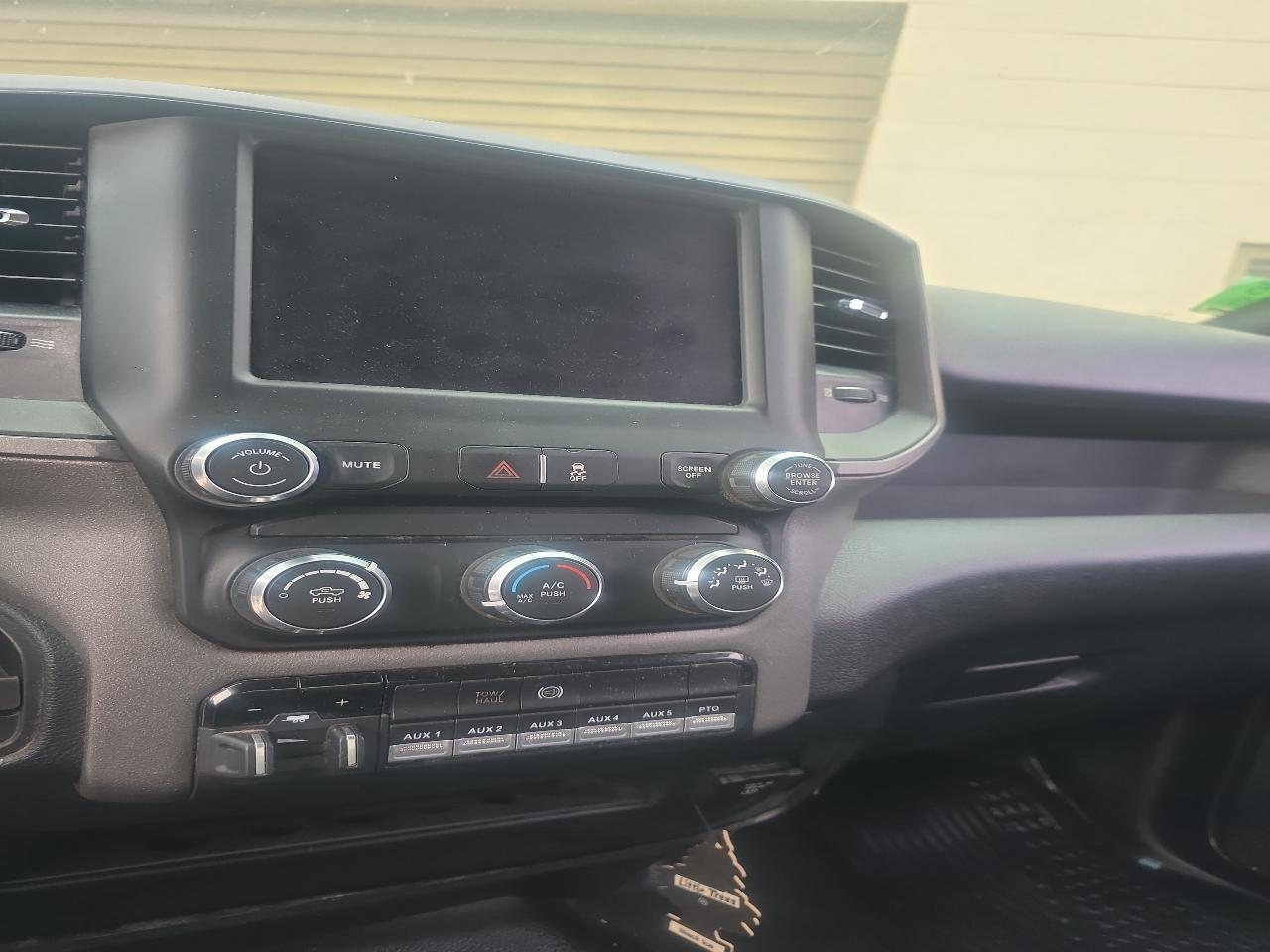 RAM 5500 Crew Cab LWB 4WD DRW 2022