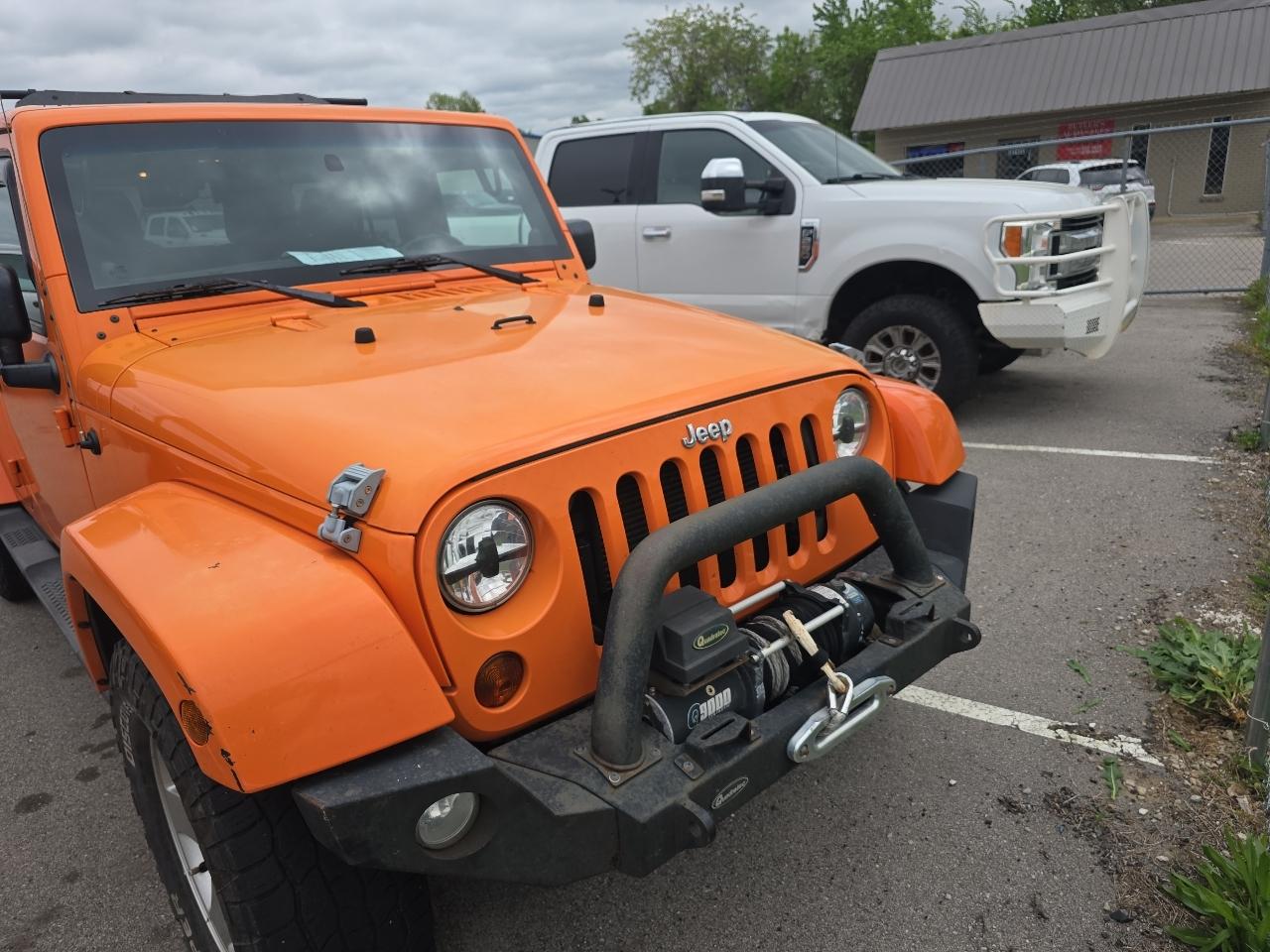 Jeep Wrangler Unlimited Sahara 4WD 2012