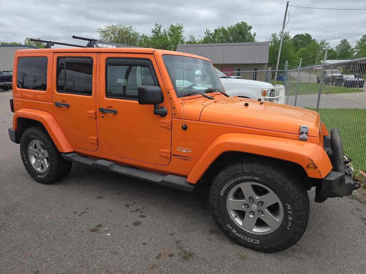 Jeep Wrangler Unlimited Sahara 4WD 2012