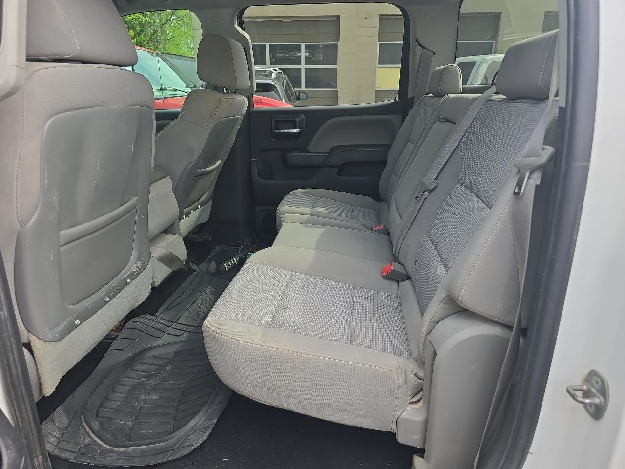 Chevrolet Silverado 2500HD Work Truck Crew Cab 4WD 2015