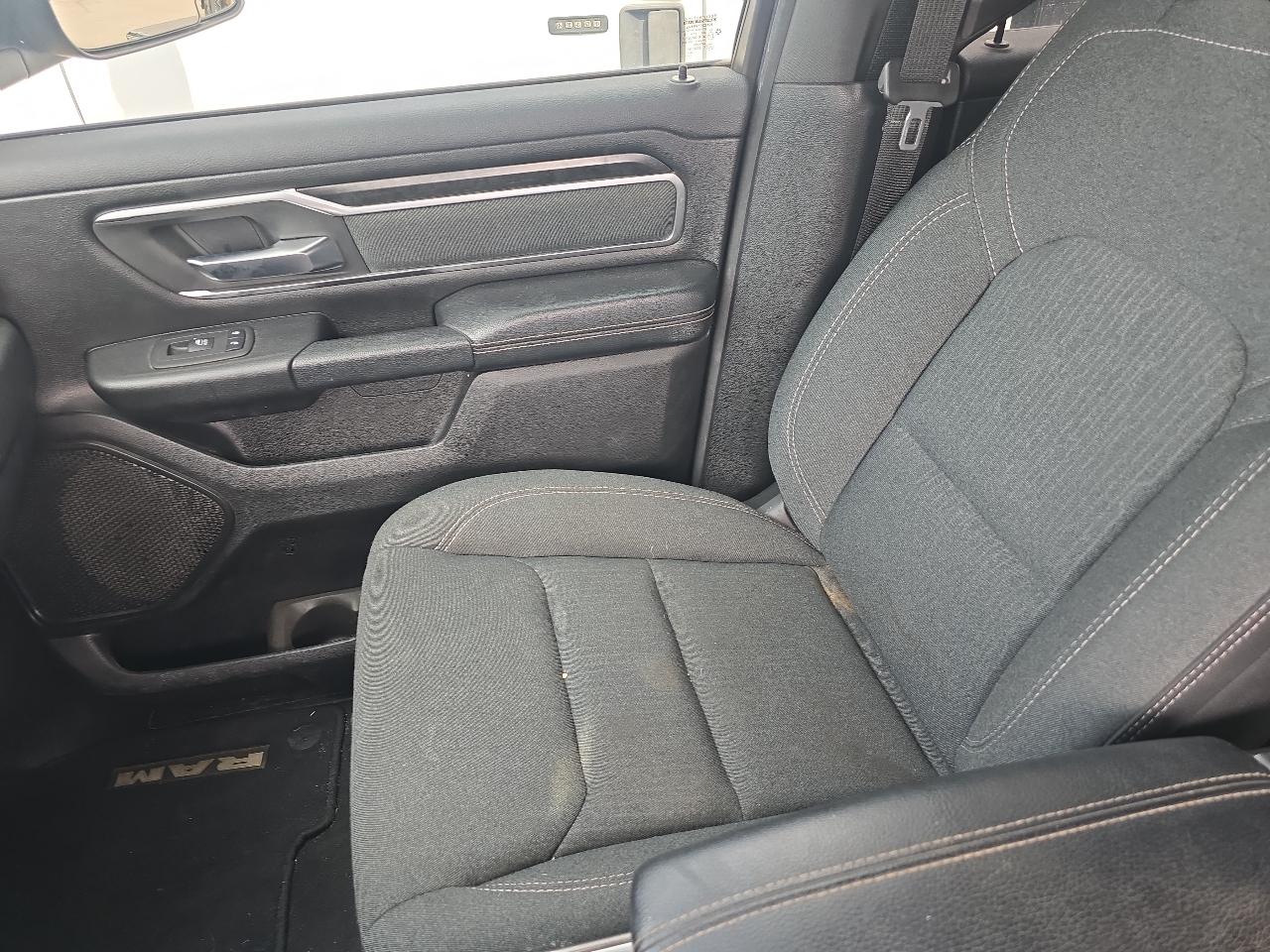 RAM 1500 Big Horn Crew Cab SWB 4WD 2019