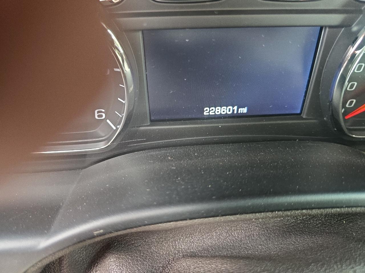 Chevrolet Tahoe LTZ 4WD 2015