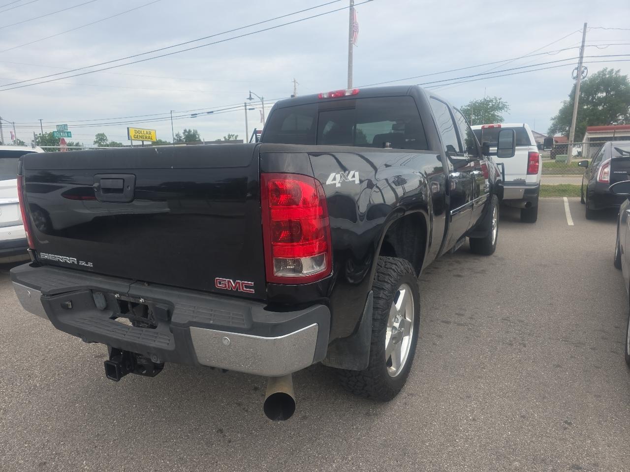 GMC Sierra 2500HD SLE Crew Cab 4WD 2013