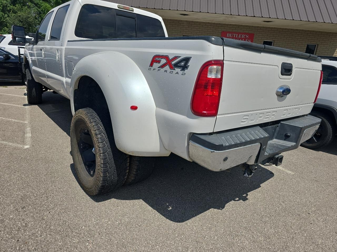 Ford F-350 SD Lariat Crew Cab 4WD DRW 2013