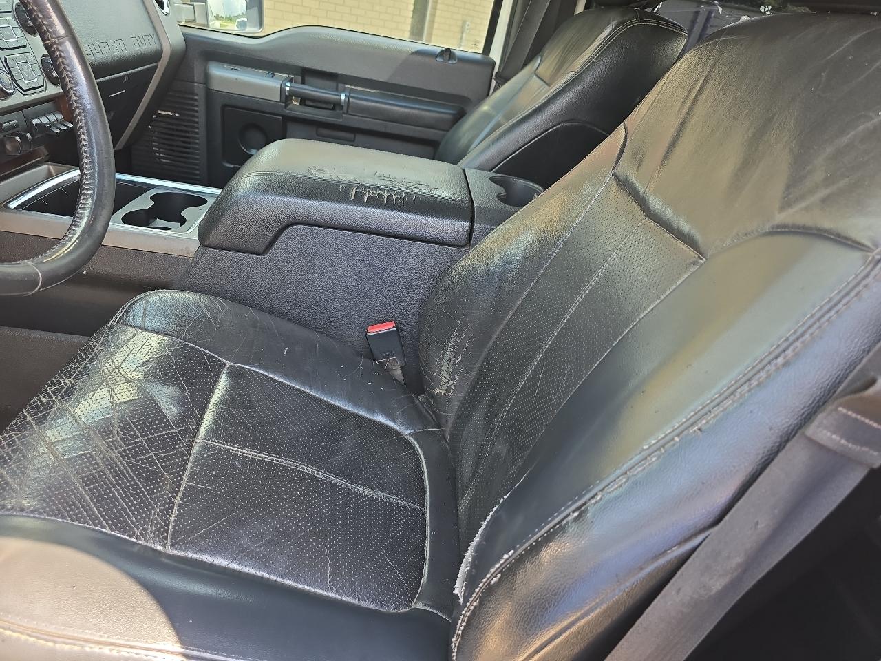 Ford F-350 SD Lariat Crew Cab 4WD DRW 2013