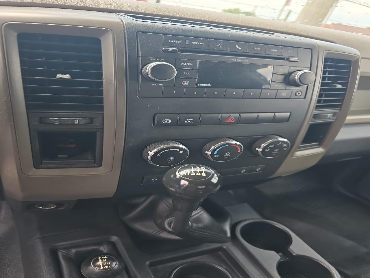 Dodge Ram 5500 Crew Cab 4WD 2012