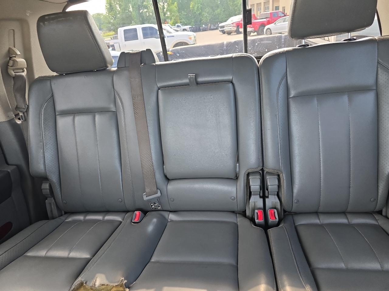 Dodge Ram 2500 Laramie Mega Cab 2WD 2007