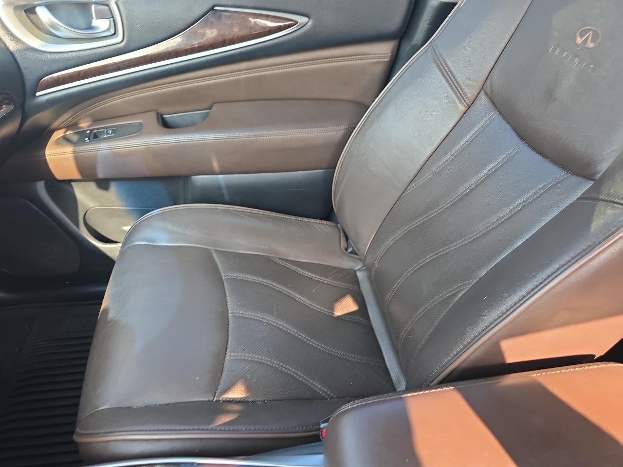 Infiniti JX35 AWD 4dr 2013