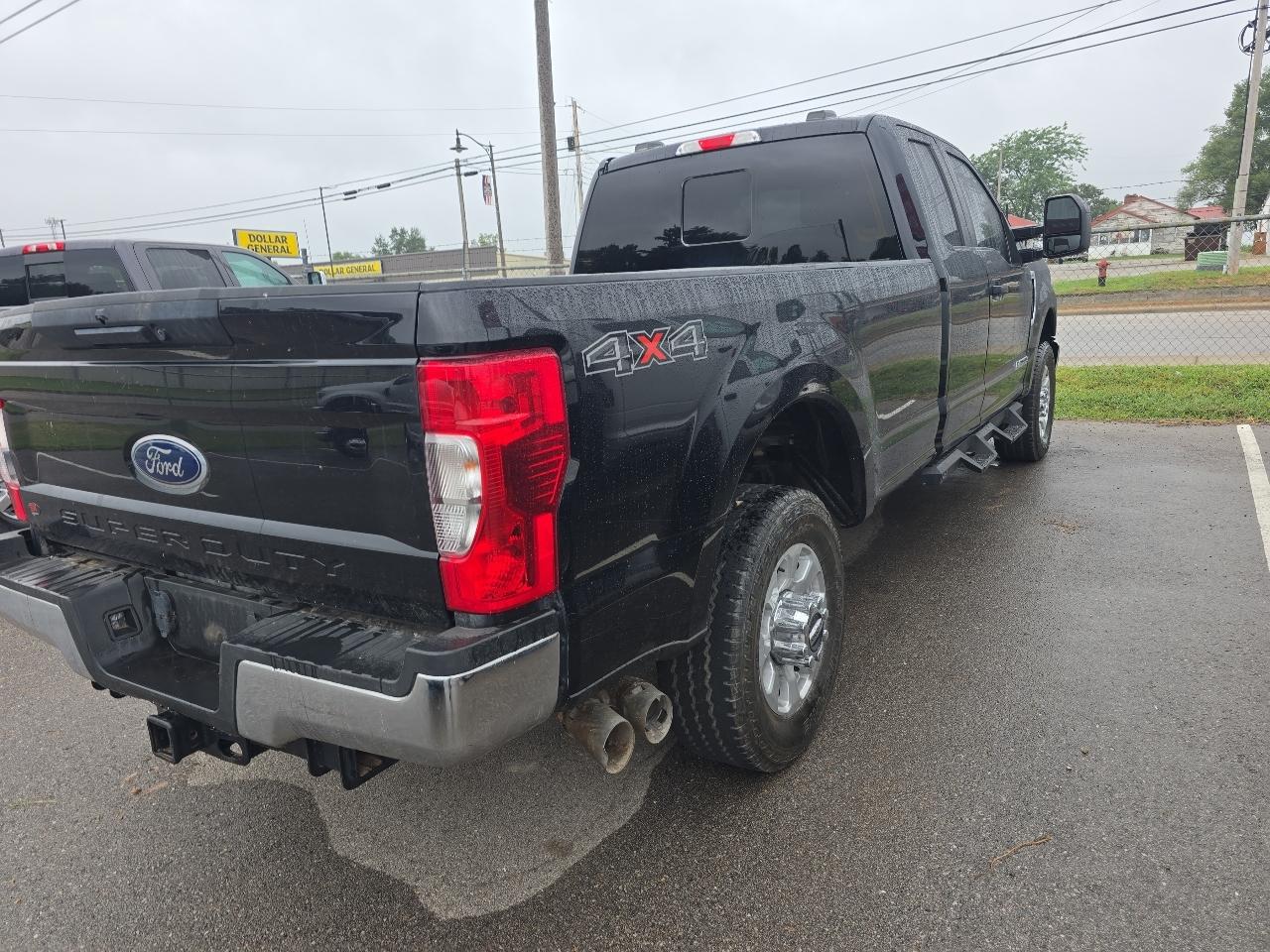Ford F-250 SD XLT SuperCab Long Bed 4WD 2021