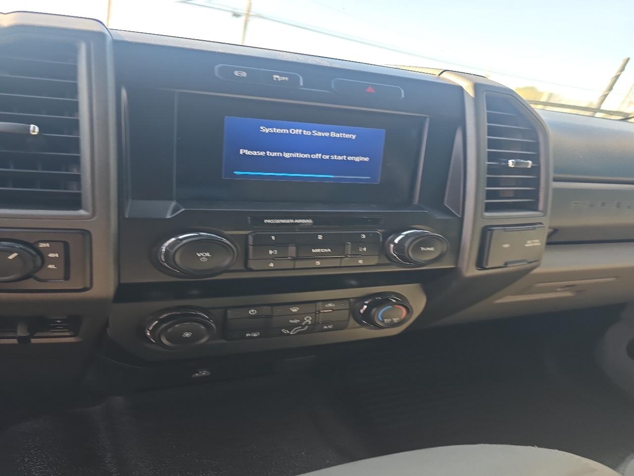 Ford F-250 SD XLT SuperCab Long Bed 4WD 2021