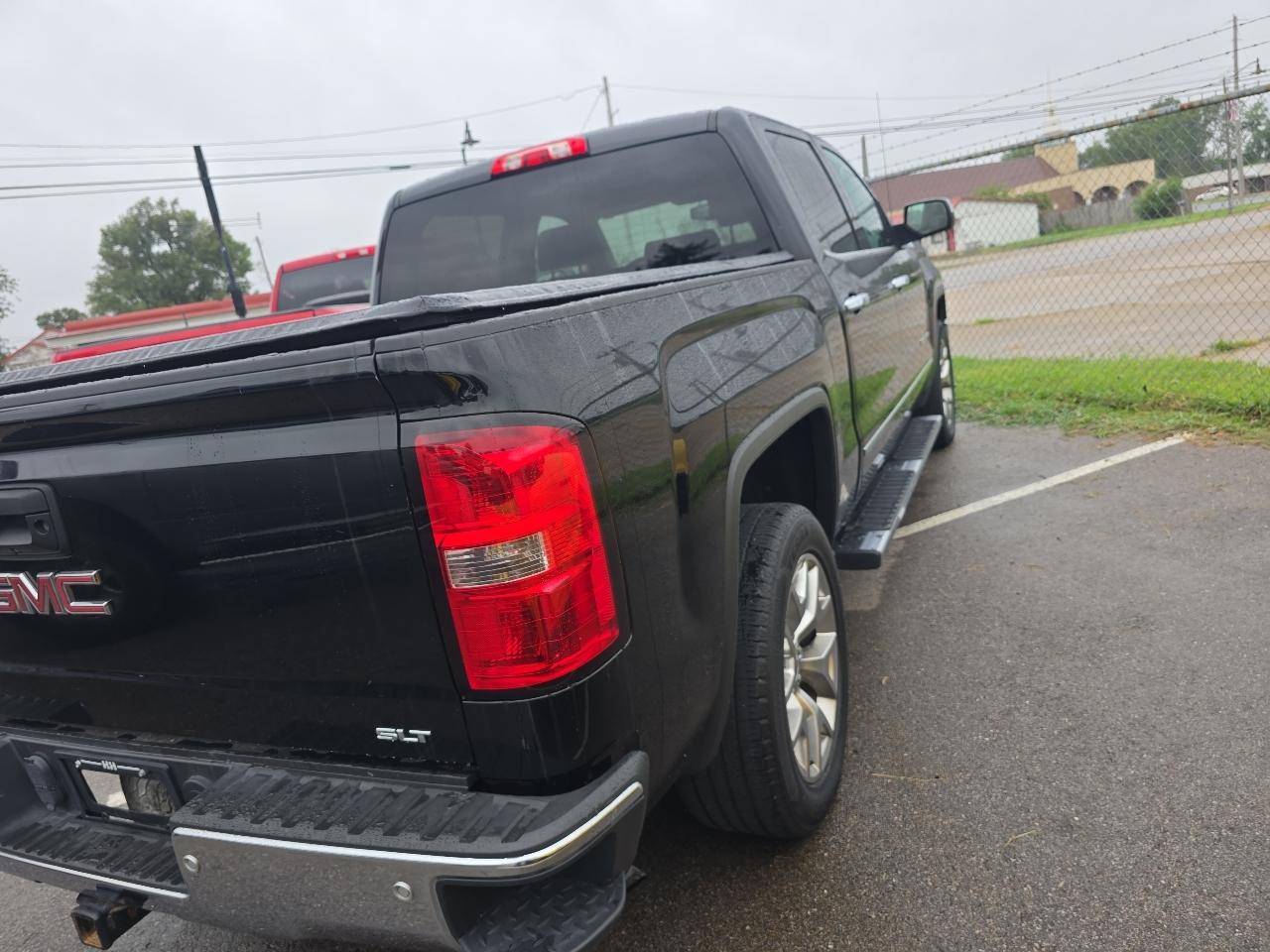 GMC Sierra 1500 SLT Crew Cab Short Box 4WD 2015