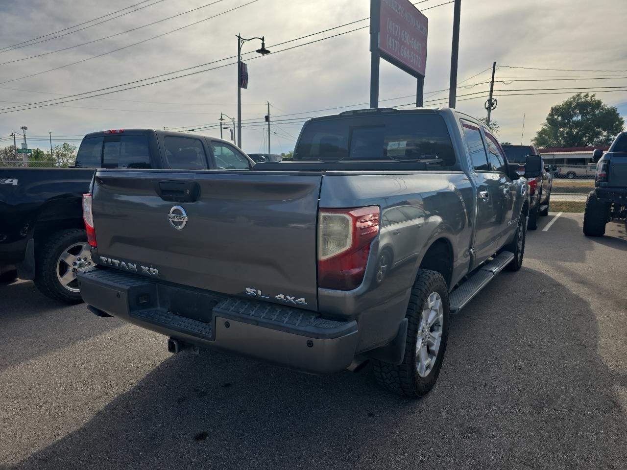 Nissan Titan XD S 4WD Diesel 2016