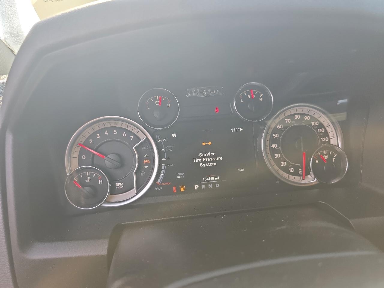 RAM 1500 Classic Lone Star Silver 4x4 Crew Cab 5'7" Box 2019