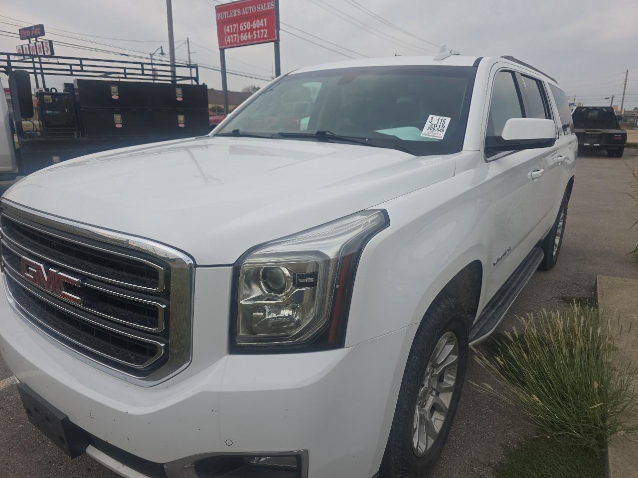 GMC Yukon XL SLE 4WD 2019