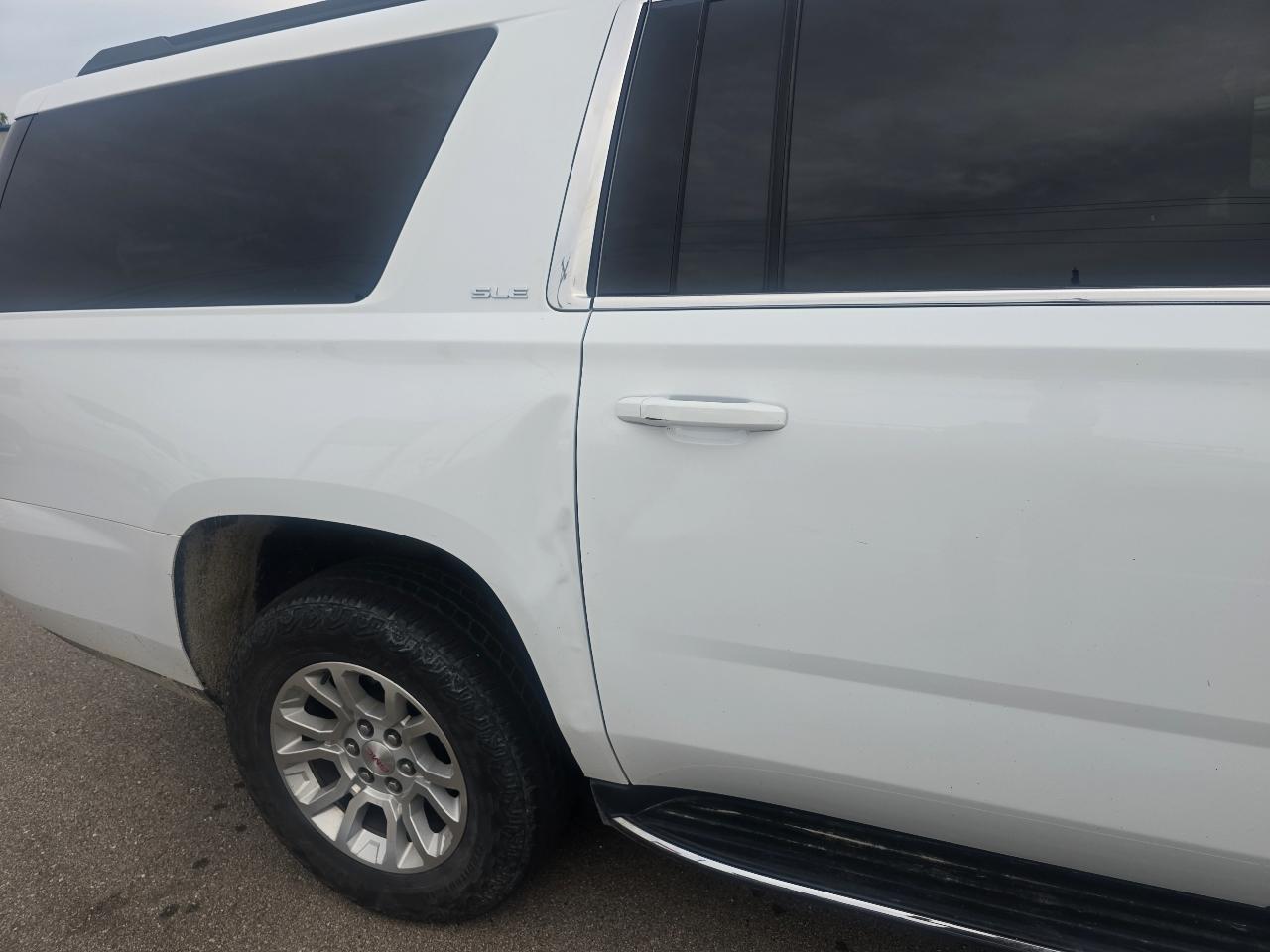 GMC Yukon XL SLE 4WD 2019