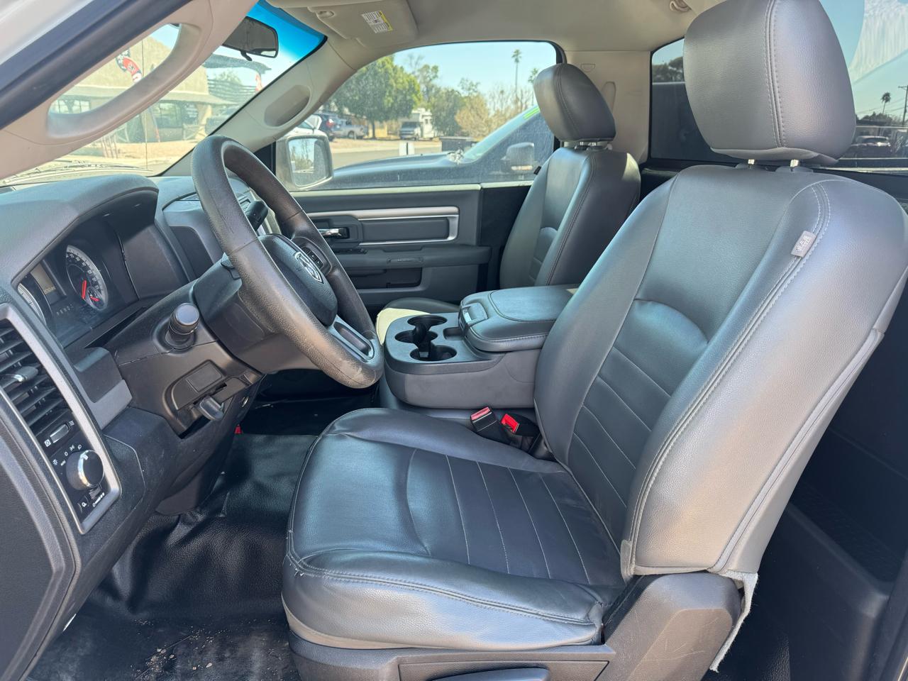 RAM 1500 4WD Reg Cab 120.5" Tradesman 2014