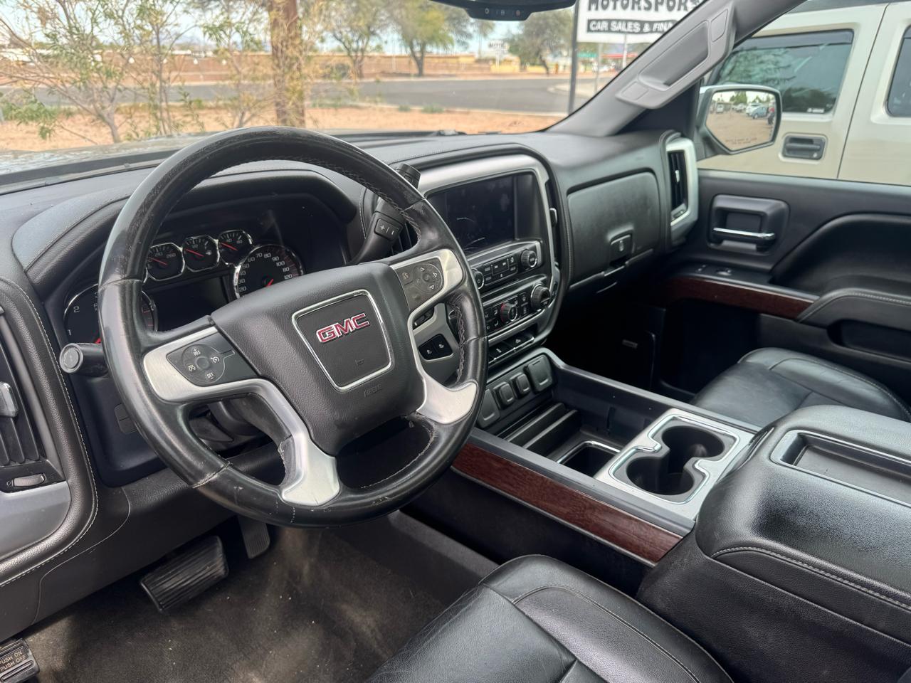 GMC Sierra 1500 4WD Crew Cab 143.5" SLT 2015