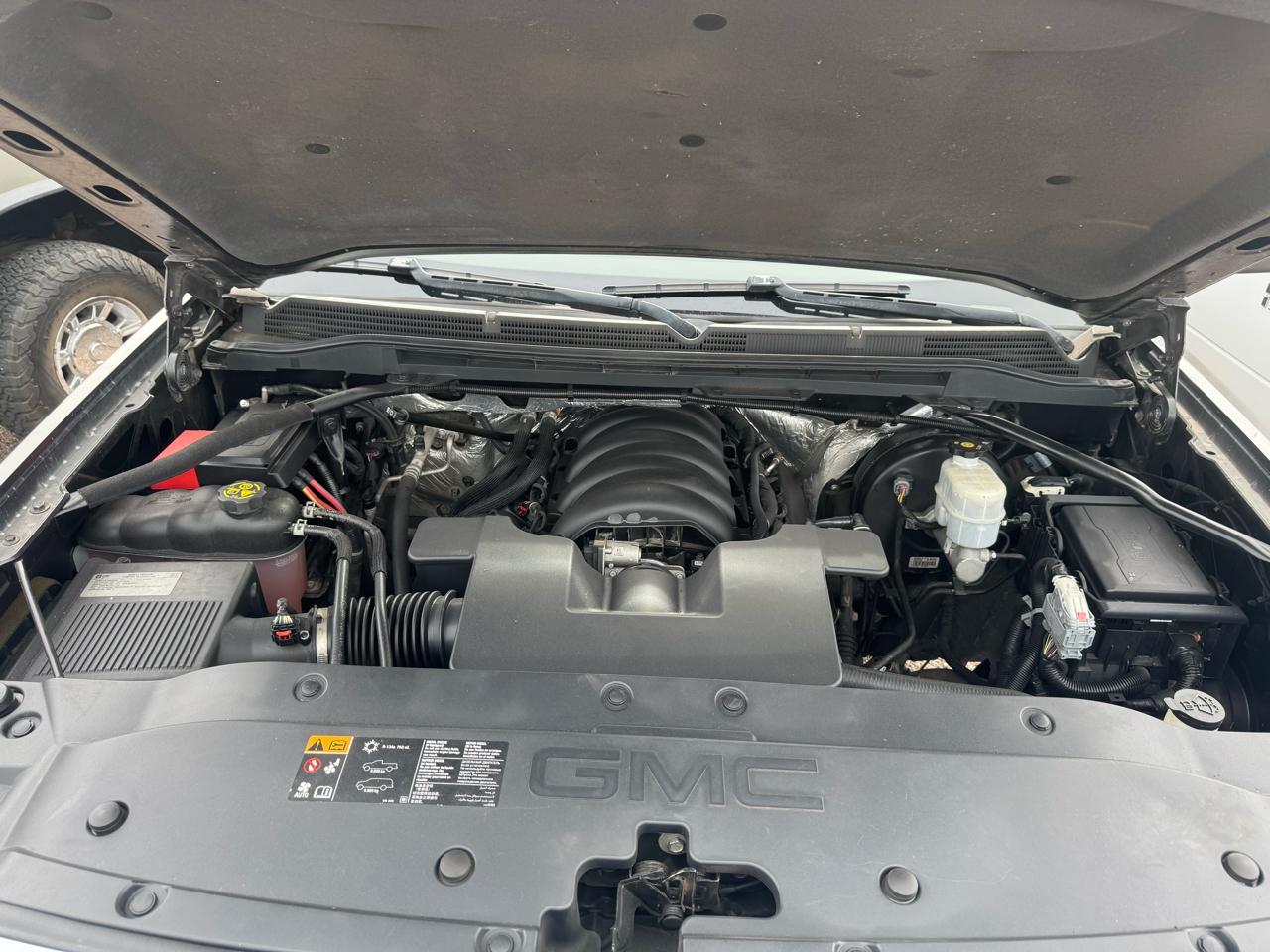 GMC Sierra 1500 4WD Crew Cab 143.5" SLT 2015