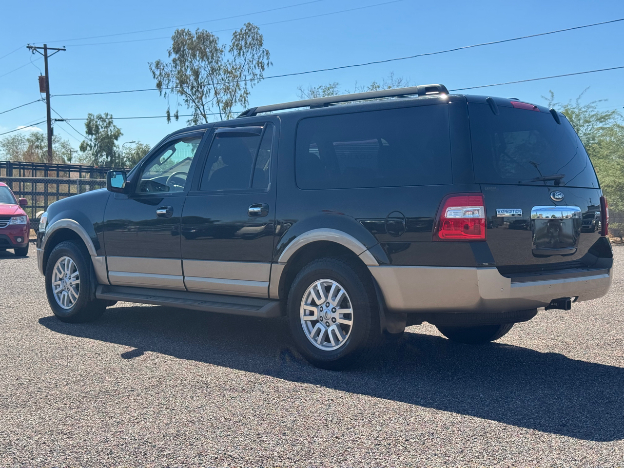 2013 Ford Expedition EL XLT photo 3