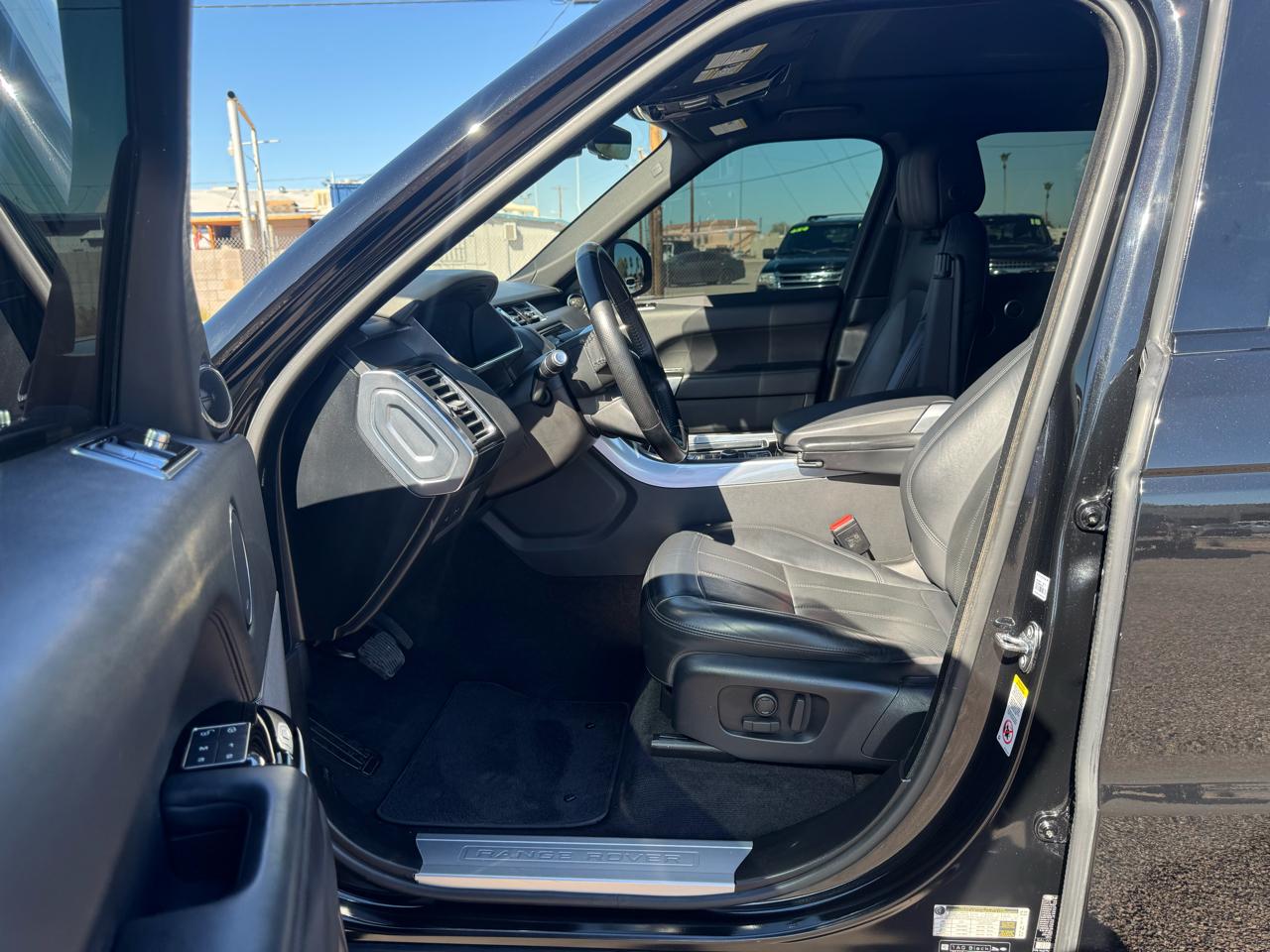 Land Rover Range Rover Sport Turbo i6 MHEV HSE 2020