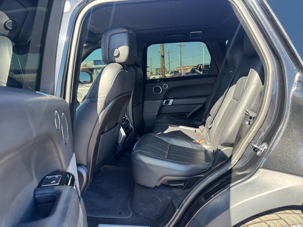 Land Rover Range Rover Sport Turbo i6 MHEV HSE 2020