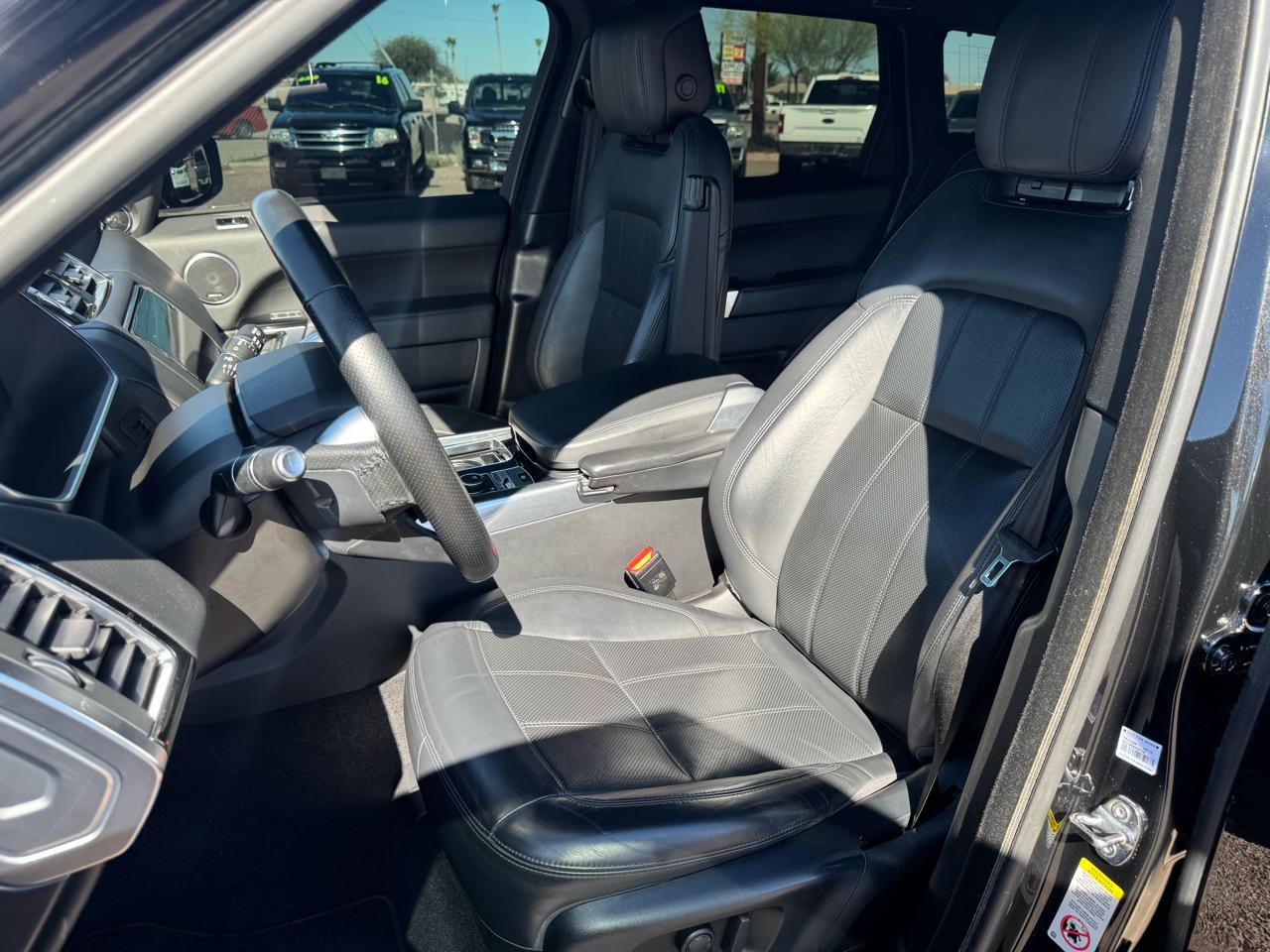 Land Rover Range Rover Sport Turbo i6 MHEV HSE 2020