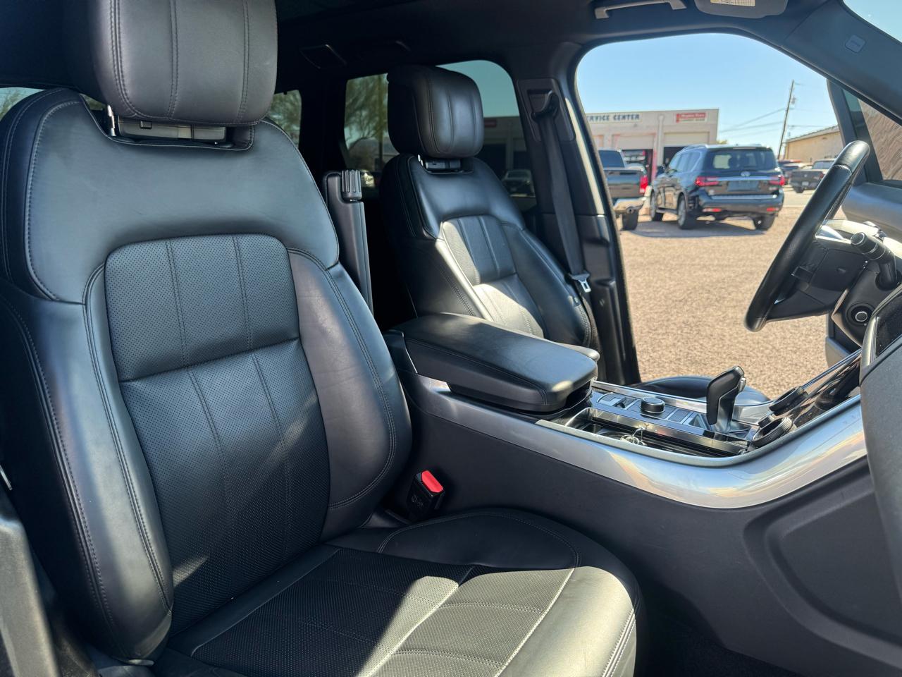 Land Rover Range Rover Sport Turbo i6 MHEV HSE 2020