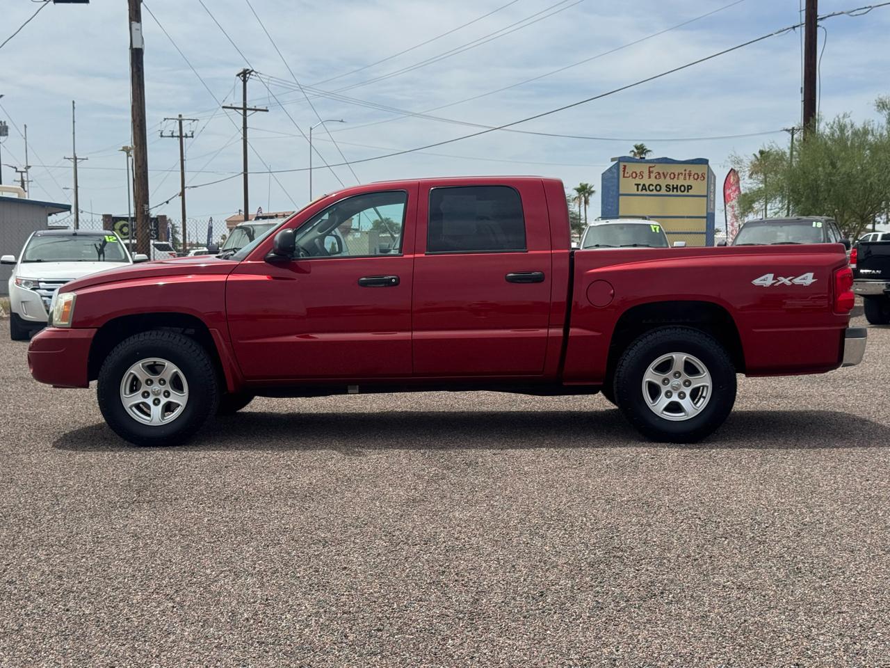 Dodge Dakota 4dr Quad Cab 131 4WD SLT 2006