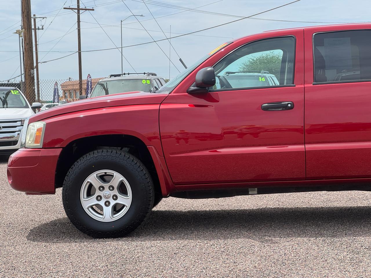 Dodge Dakota 4dr Quad Cab 131 4WD SLT 2006