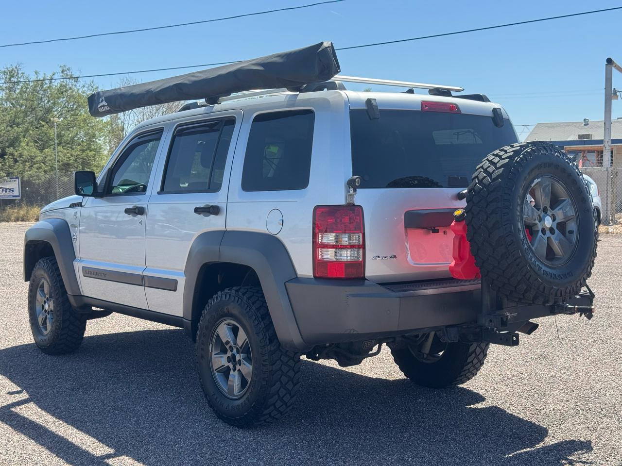 Jeep Liberty 4WD 4dr Renegade 2011