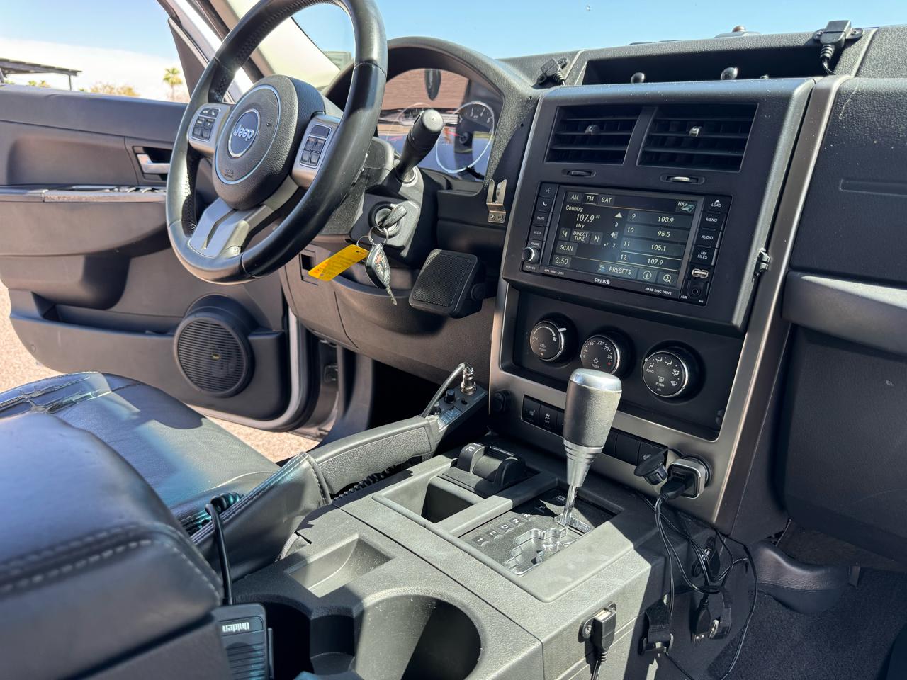 Jeep Liberty 4WD 4dr Renegade 2011