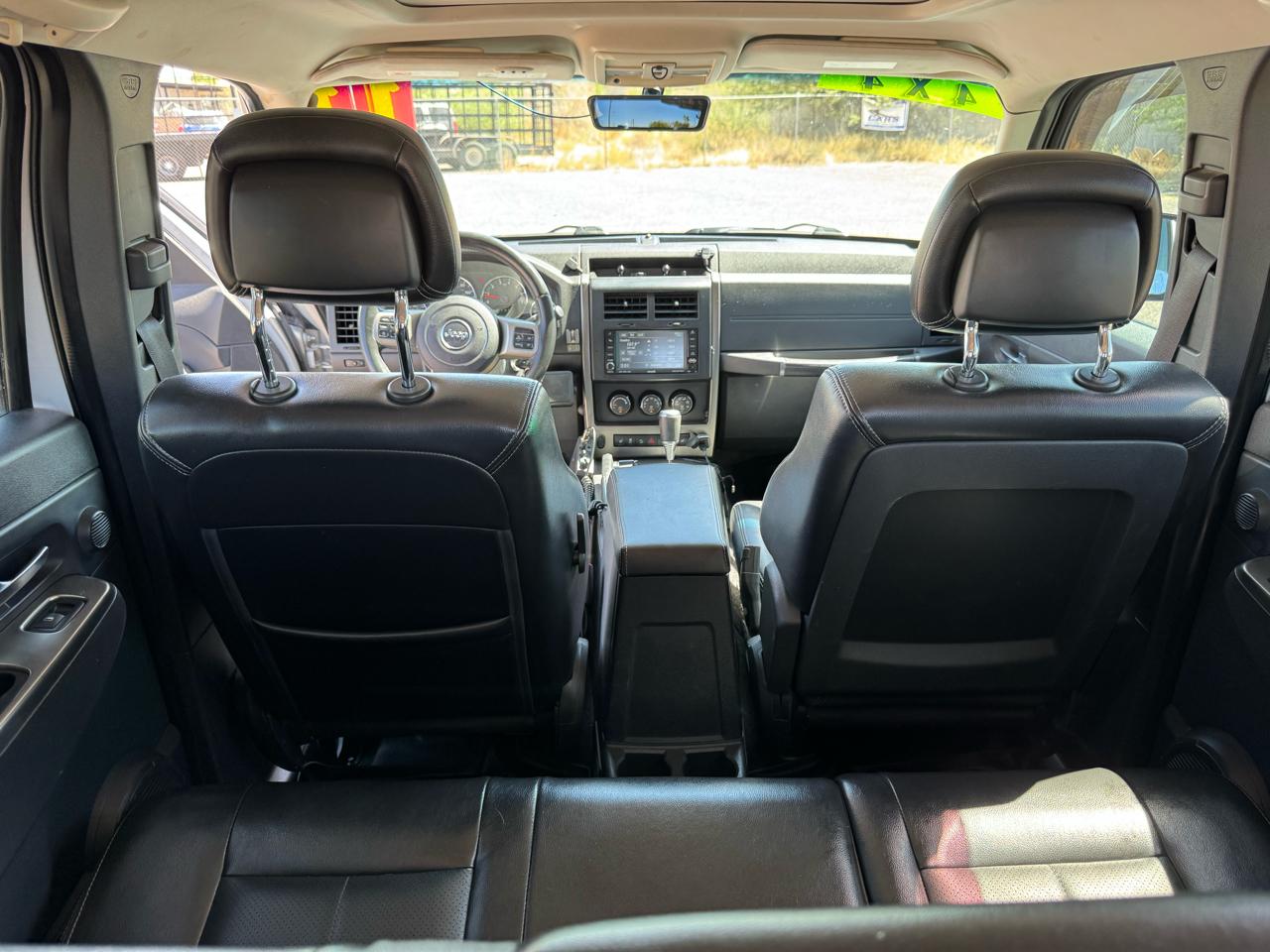 Jeep Liberty 4WD 4dr Renegade 2011