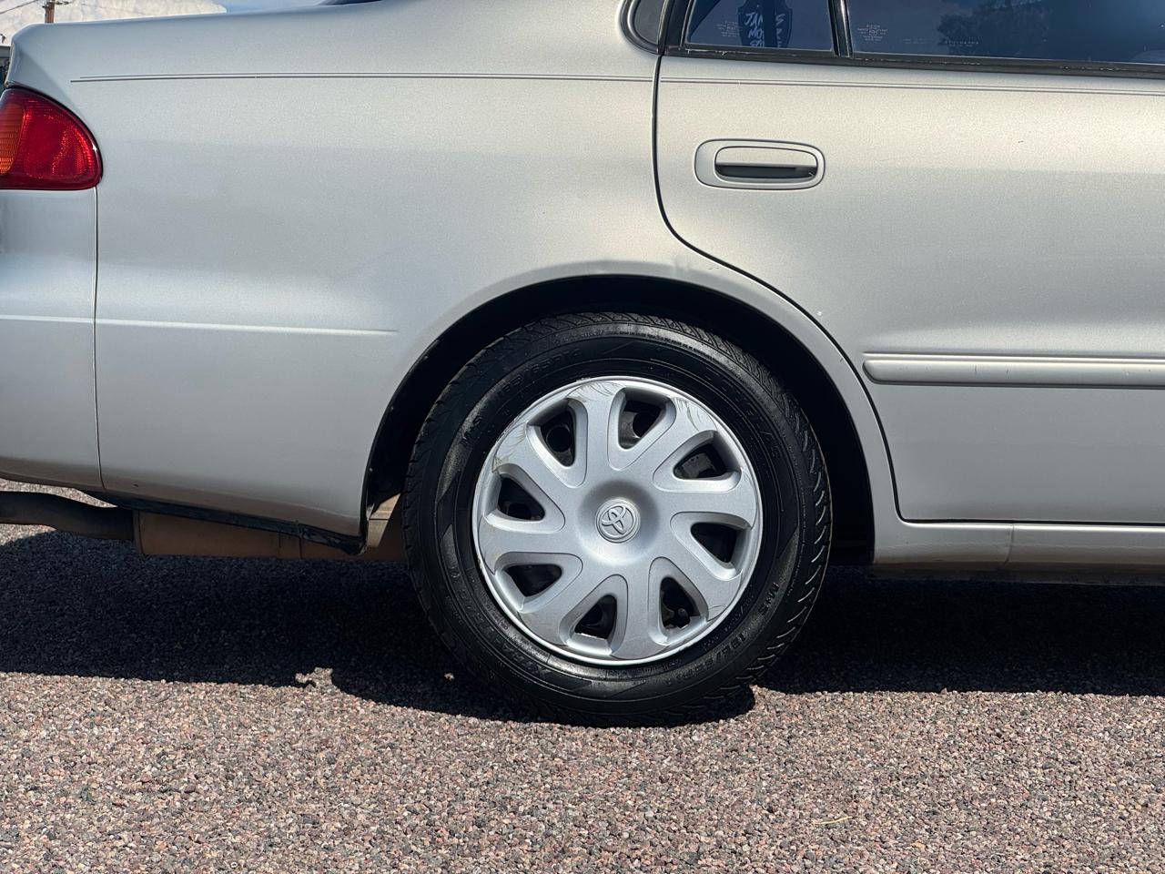 Toyota Corolla 4dr Sdn CE Auto 2002