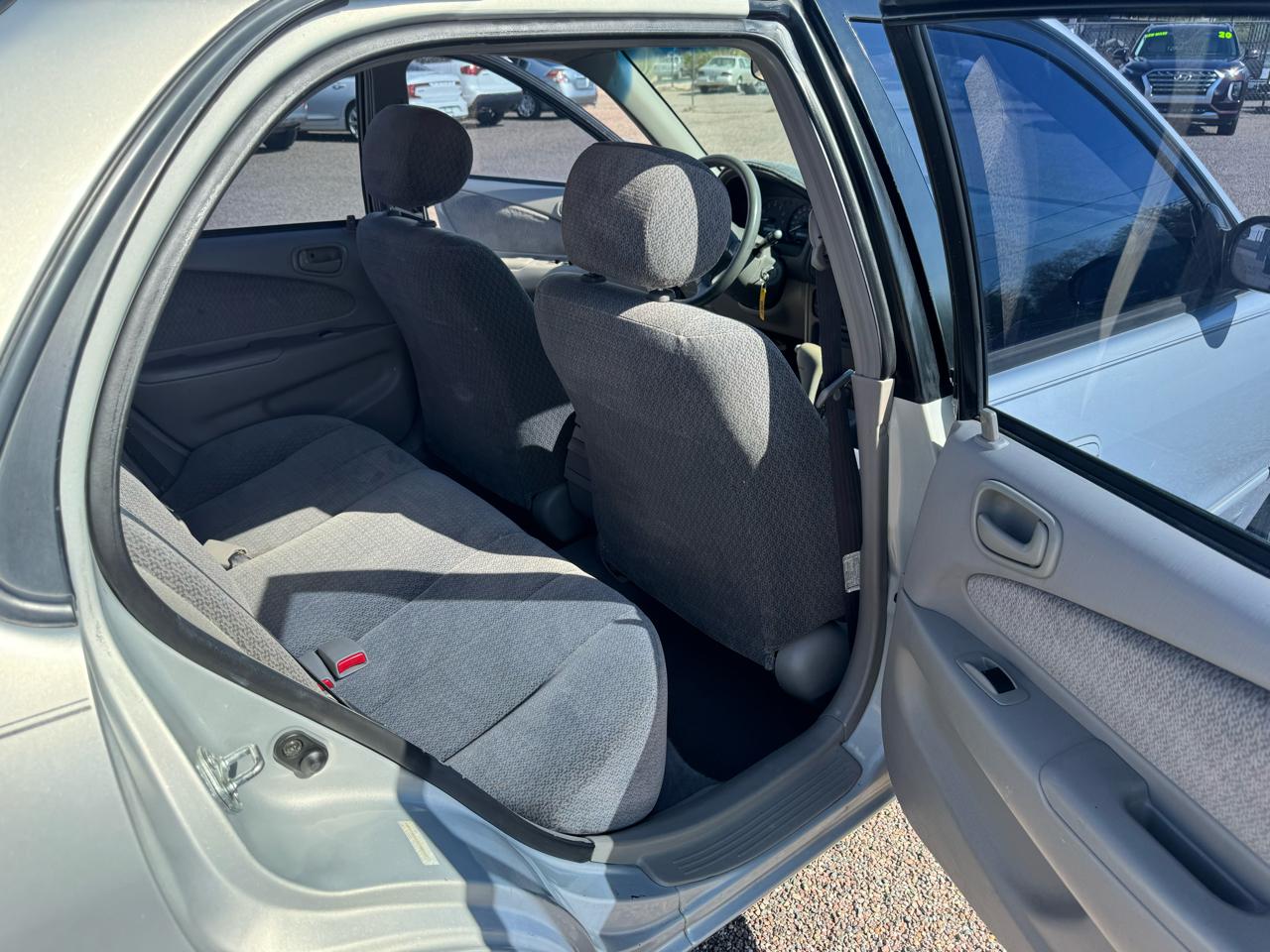 Toyota Corolla 4dr Sdn CE Auto 2002