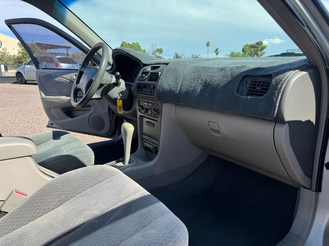 Toyota Corolla 4dr Sdn CE Auto 2002