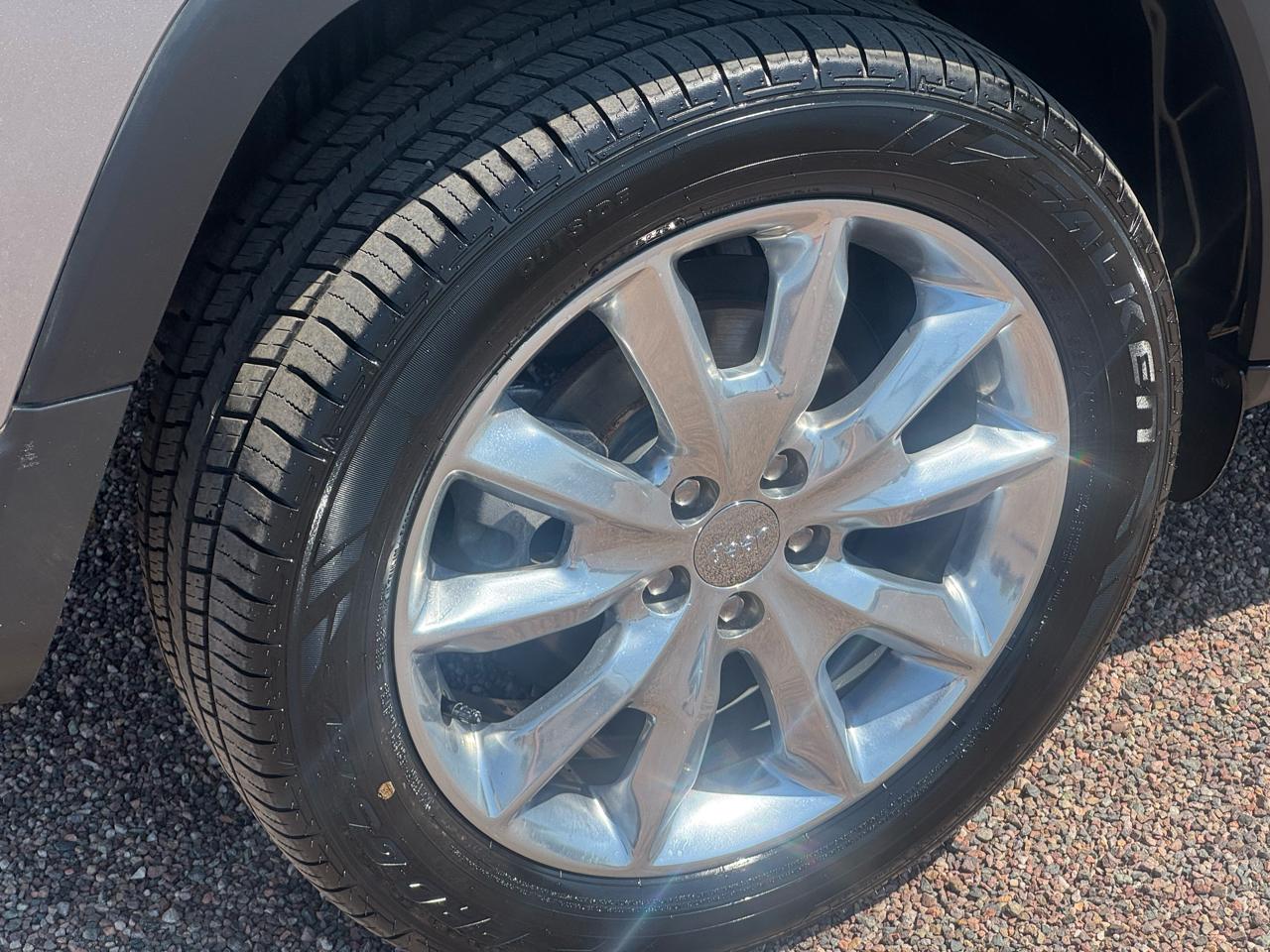 Jeep Cherokee FWD 4dr Limited 2016