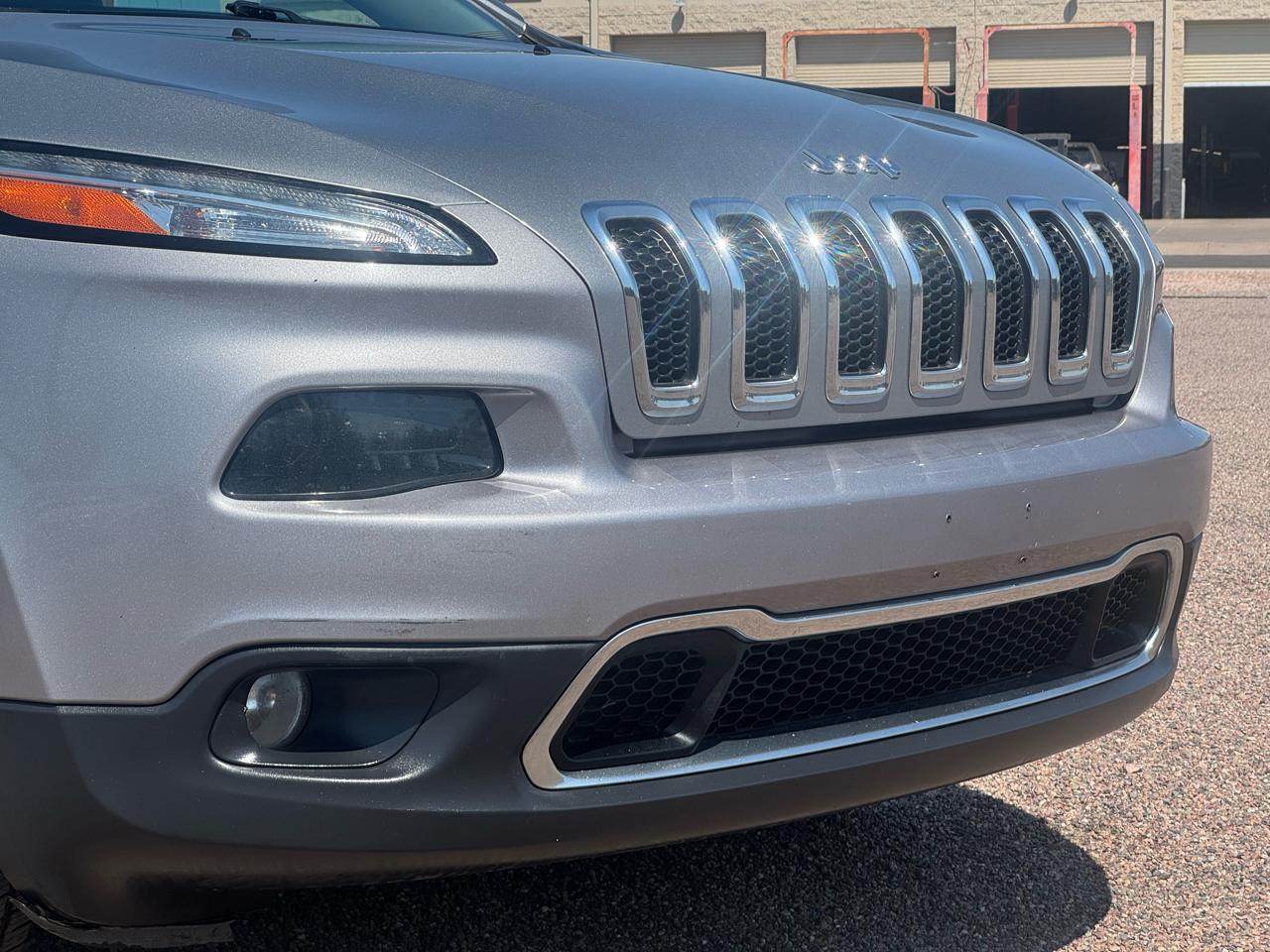 Jeep Cherokee FWD 4dr Limited 2016