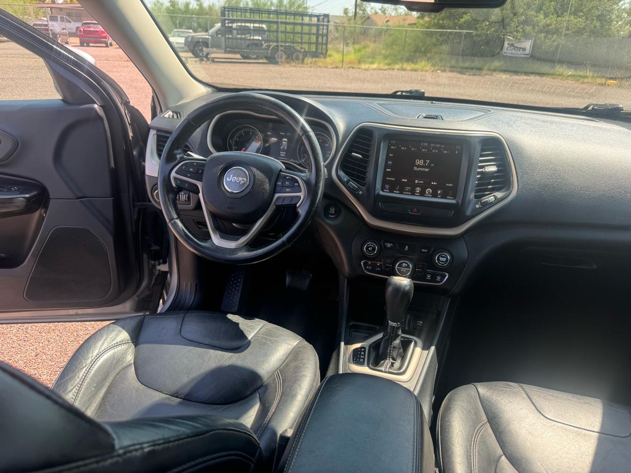 Jeep Cherokee FWD 4dr Limited 2016