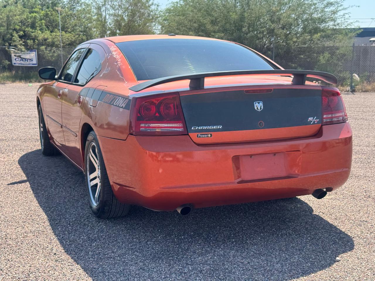 Dodge Charger 4dr Sdn R/T RWD 2006