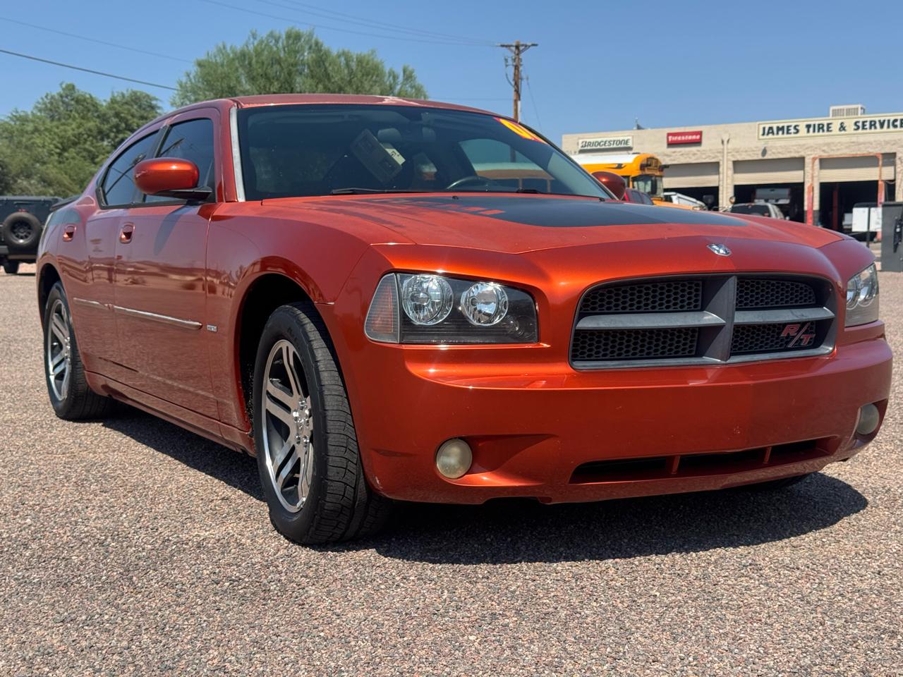 Dodge Charger 4dr Sdn R/T RWD 2006