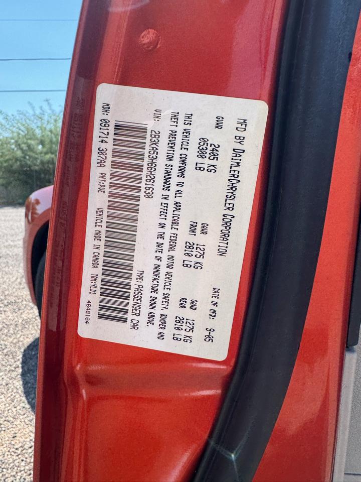 Dodge Charger 4dr Sdn R/T RWD 2006
