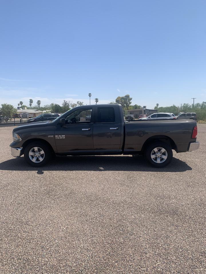 RAM 1500 2WD Quad Cab 140.5" SLT 2014