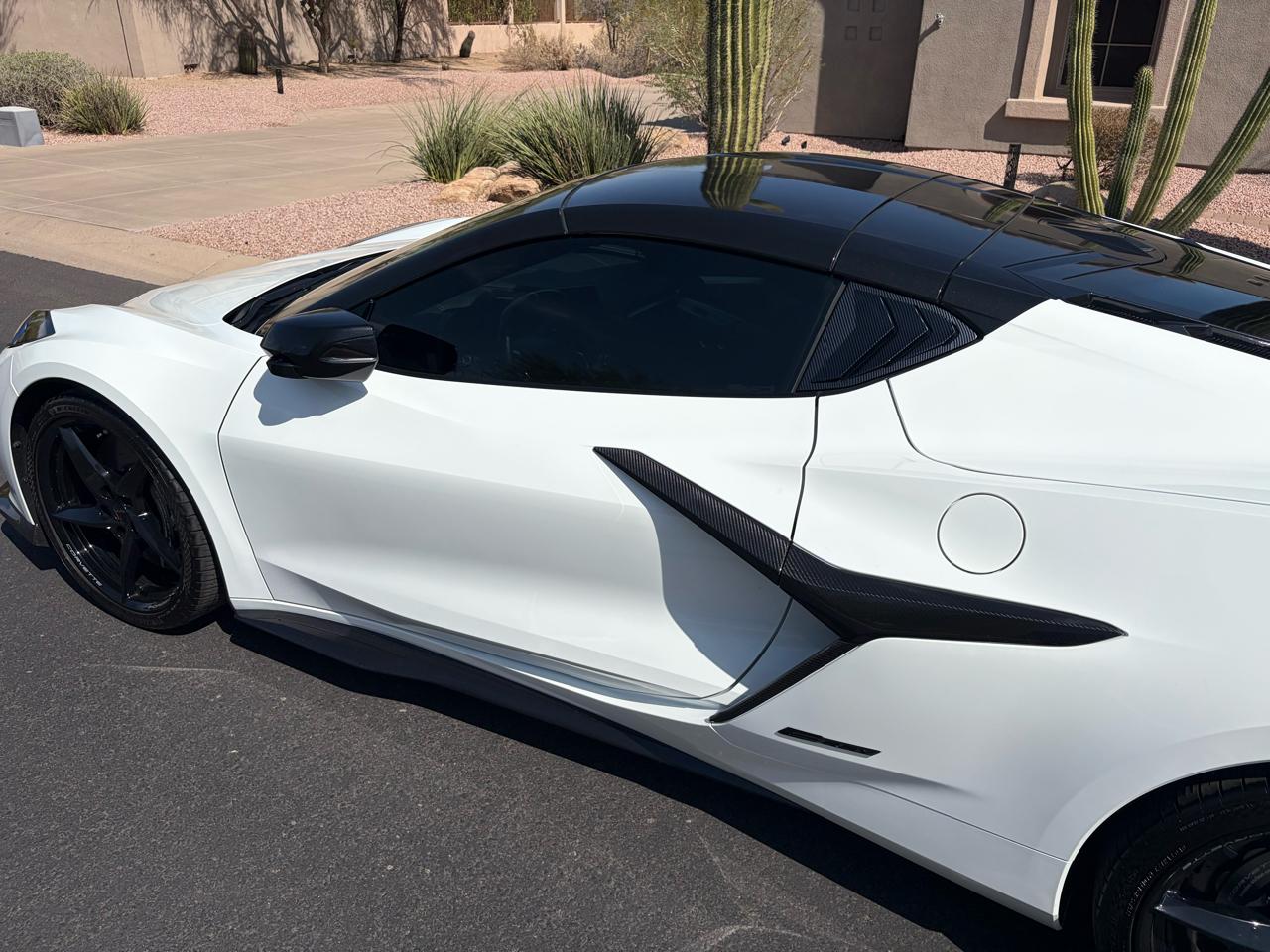 Chevrolet Corvette 2dr E-Ray Cpe w/2LZ 2025