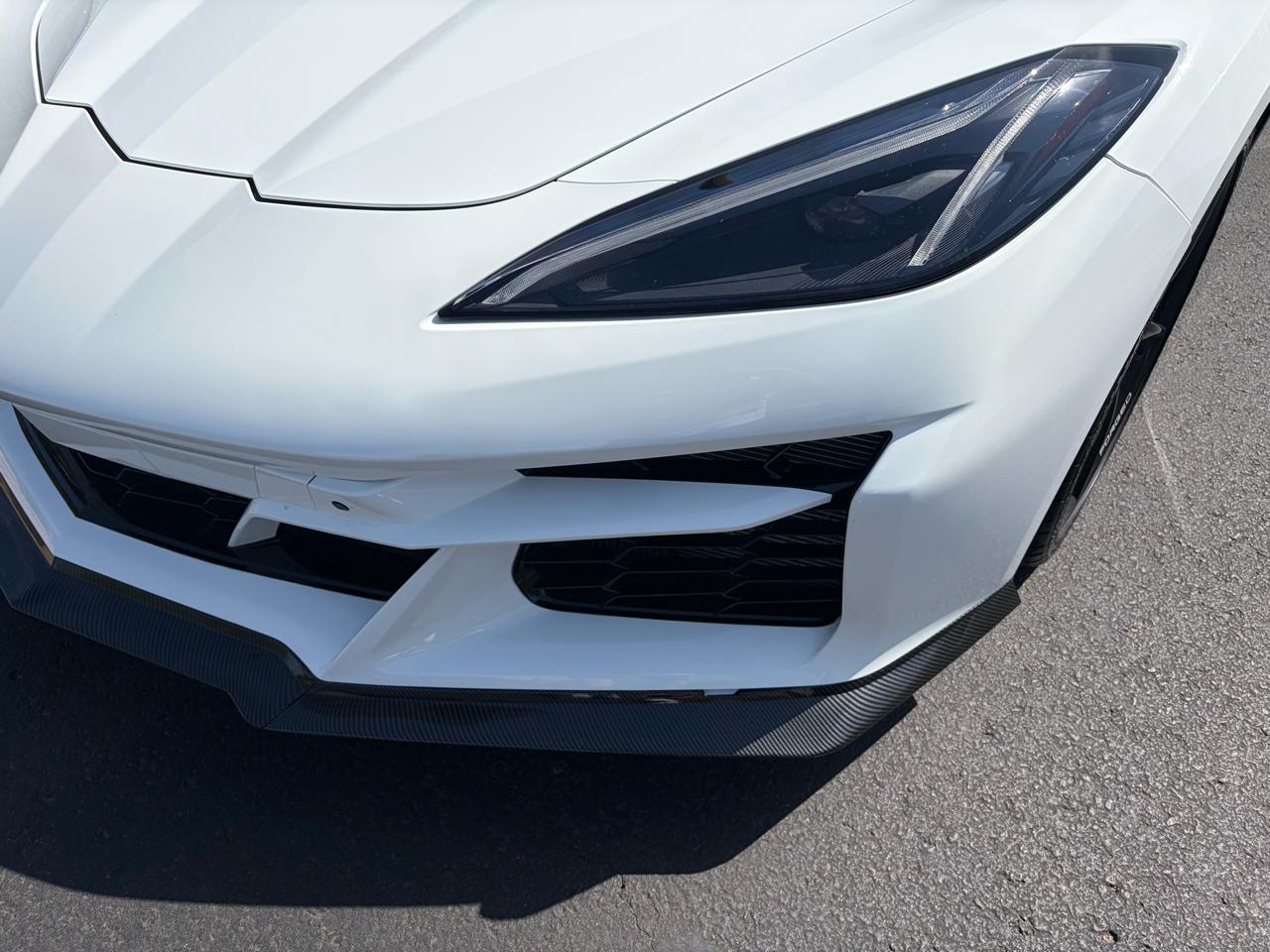 Chevrolet Corvette 2dr E-Ray Cpe w/2LZ 2025