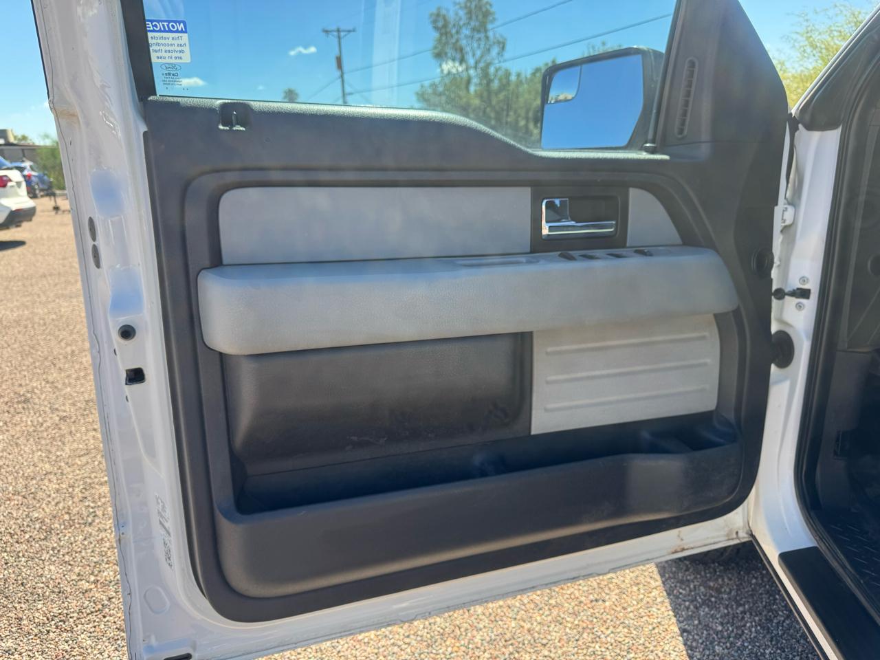 Ford F-150 2WD Supercab 163" XL 2014