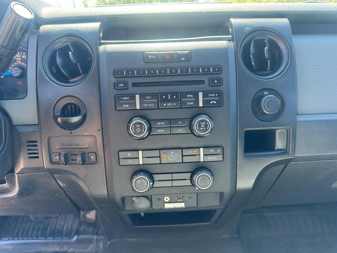 Ford F-150 2WD Supercab 163" XL 2014