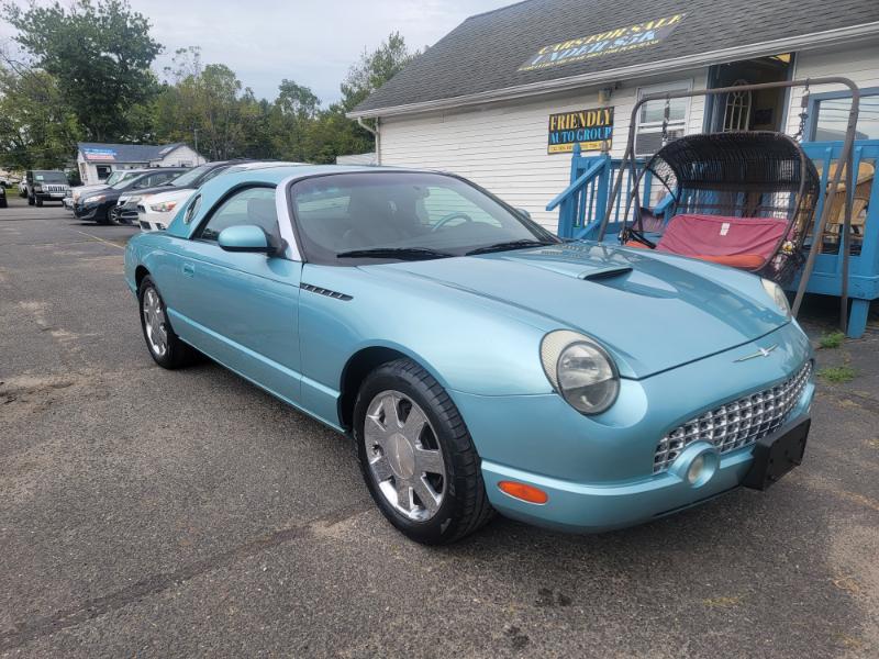 Ford Thunderbird Deluxe 2002